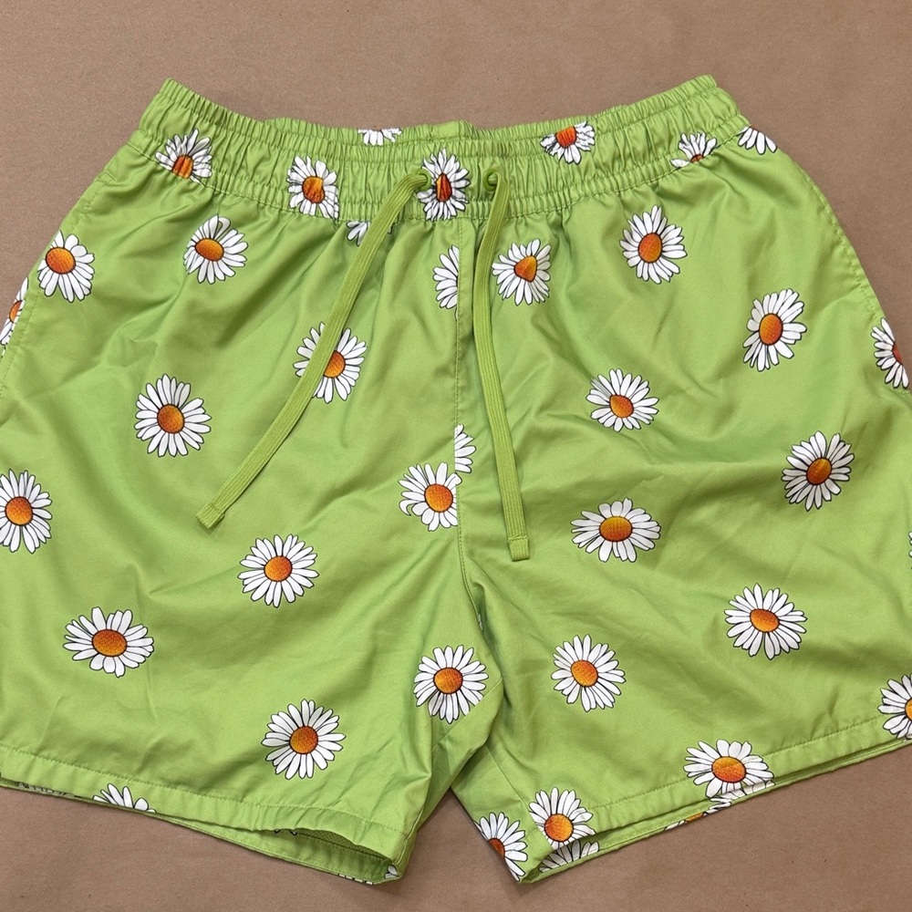 Nike Lime Green Daisy Print Men's Athletic Shorts Size Medium